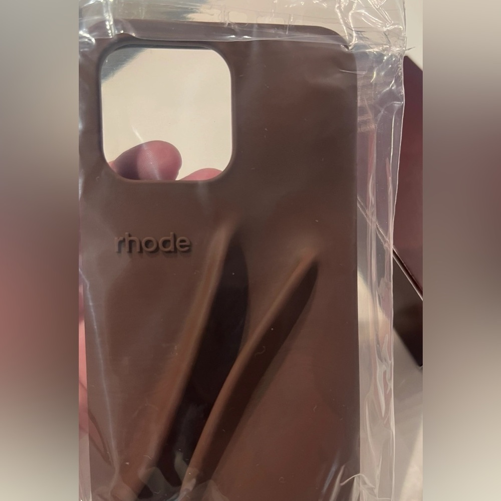 Rhode espresso  lip case